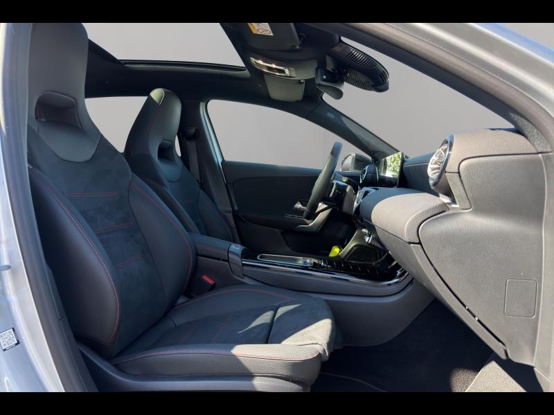 Image MERCEDES-BENZ Classe A 200 163ch Star Edition 7G-DCT
