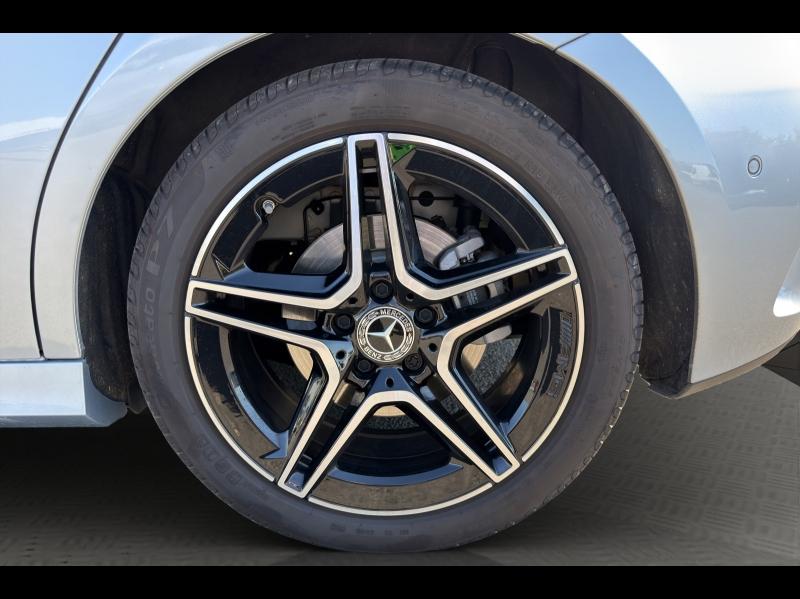 Image MERCEDES-BENZ Classe A 200 163ch Star Edition 7G-DCT