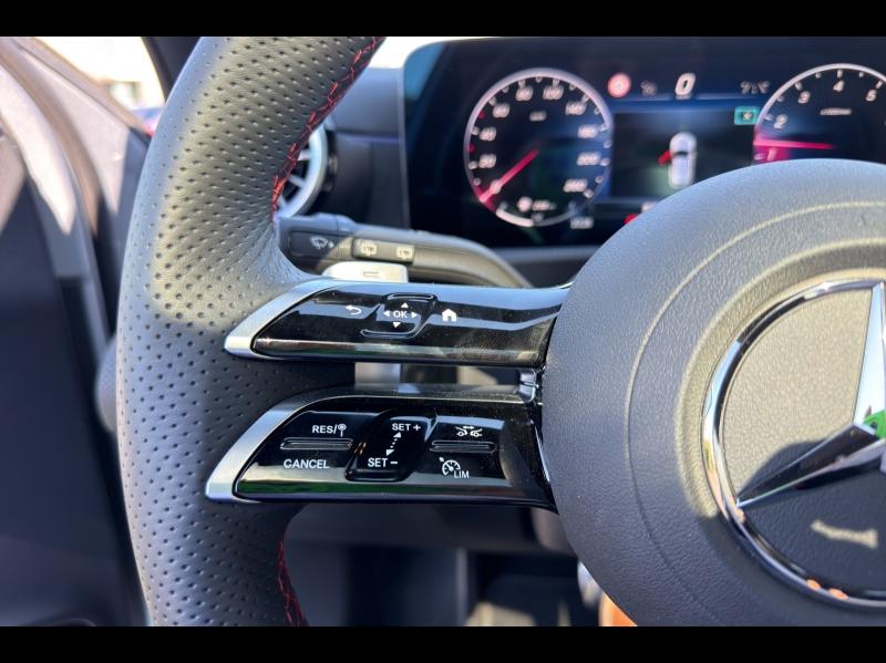 Image MERCEDES-BENZ Classe A 200 163ch Star Edition 7G-DCT