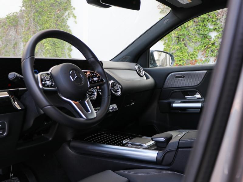 Image MERCEDES-BENZ EQA 250+ 190ch Progressive Line