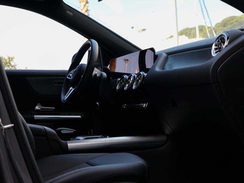Image MERCEDES-BENZ GLA 250 e Hybrid EQ 218ch AMG Line 8G-DCT