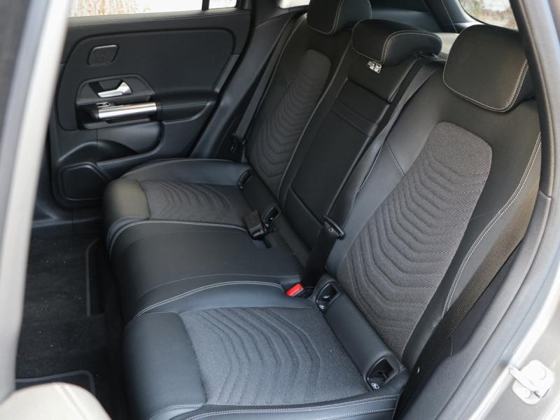 Image MERCEDES-BENZ GLA 250 e Hybrid EQ 218ch AMG Line 8G-DCT