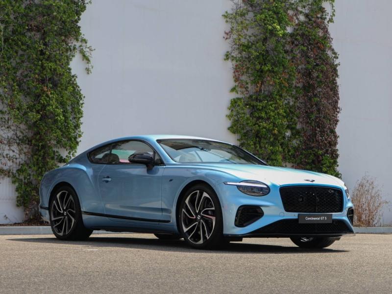 Image BENTLEY CONTINENTAL GT V8 Hybrid 4.0 680ch
