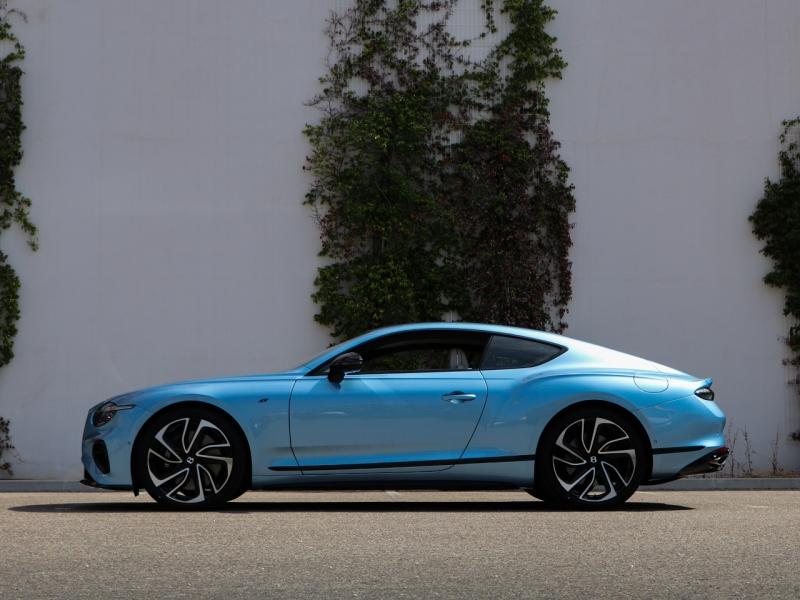 Image BENTLEY CONTINENTAL GT V8 Hybrid 4.0 680ch