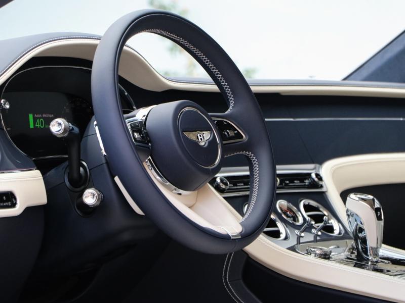 Image BENTLEY CONTINENTAL GT V8 Hybrid 4.0 680ch