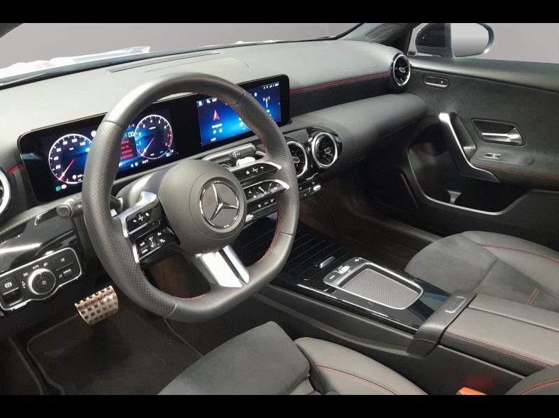 Image MERCEDES-BENZ Classe A 180 136ch Star Edition 7G-DCT