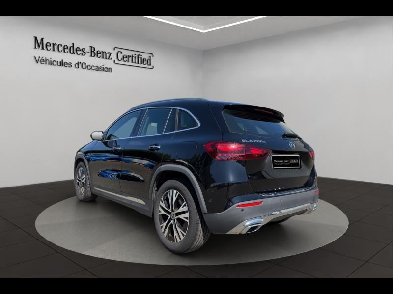 Image MERCEDES-BENZ GLA 200 d 150ch Progressive Line 8G-DCT