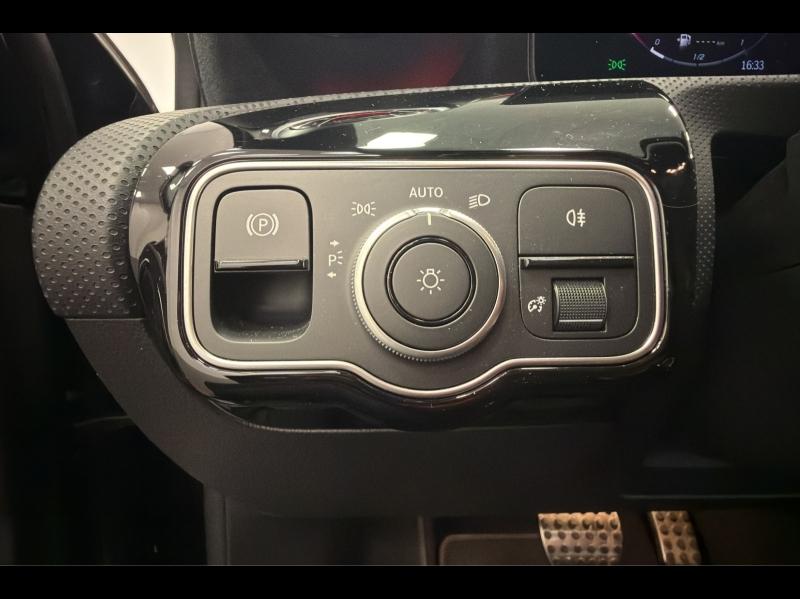 Image MERCEDES-BENZ Classe A 180 136ch AMG Line 7G-DCT