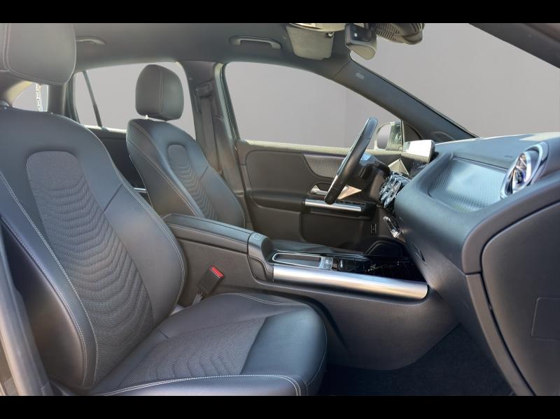 Image MERCEDES-BENZ GLA 200 d 150ch Progressive Line 8G-DCT