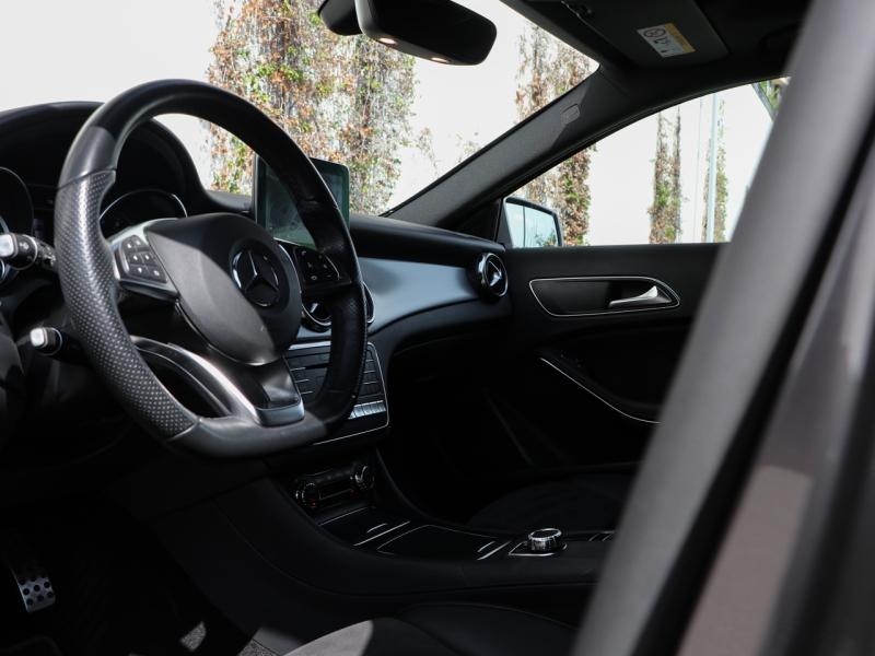 Image MERCEDES-BENZ GLA 250 211ch Fascination 4Matic 7G-DCT Euro6d-T