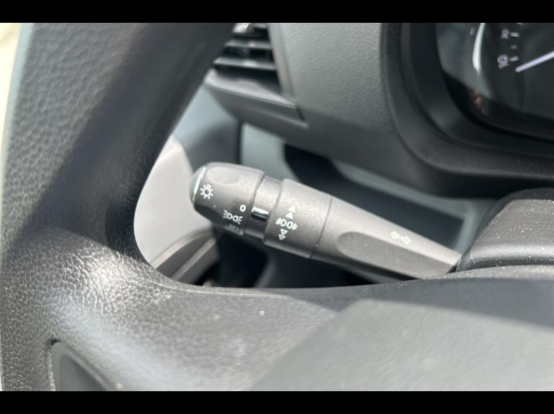 Image PEUGEOT Expert 1.5 BlueHDi 120ch S&S Standard 9 Places