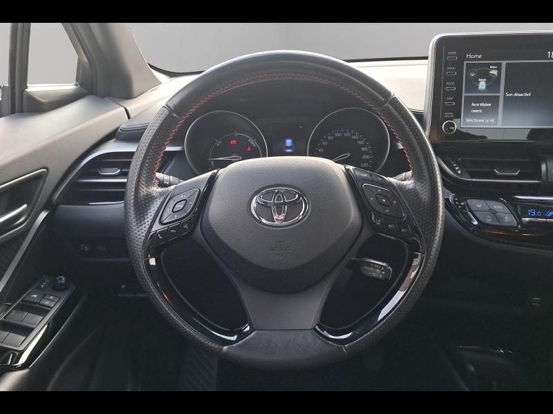 Image TOYOTA C-HR 184h GR-Sport 2WD E-CVT MY20