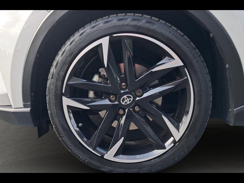 Image TOYOTA C-HR 184h GR-Sport 2WD E-CVT MY20