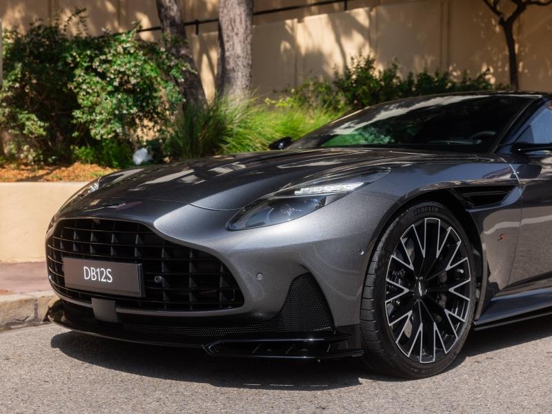 Image ASTON MARTIN DB12 S S