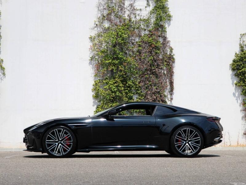 Image ASTON MARTIN Db 12 Coupé