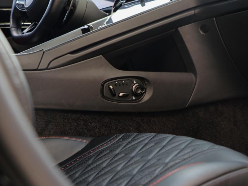 Image ASTON MARTIN Db 12 Coupé