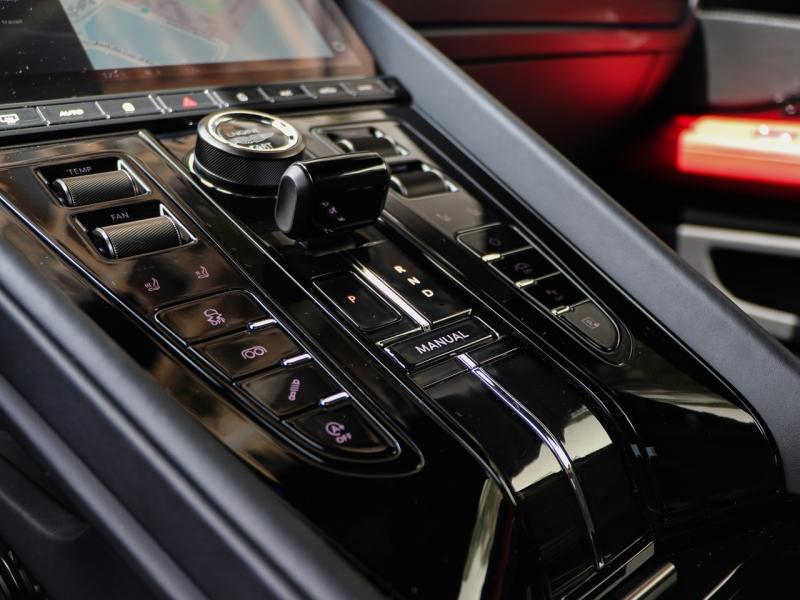 Image ASTON MARTIN Db 12 Coupé