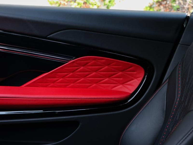 Image ASTON MARTIN DB12 V8 4.0 680ch BVA8