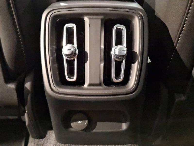 Image VOLVO XC40 B3 163ch Lounge Edition DCT 7
