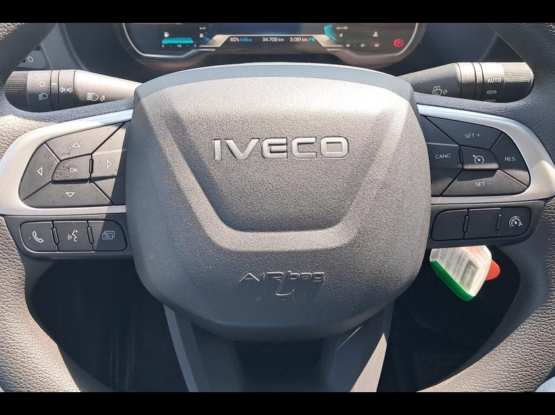 Image IVECO Daily CCb 35C16H empattement 4100 3.0