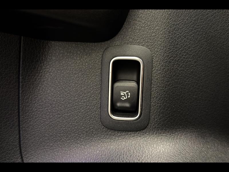 Image MERCEDES-BENZ GLA 200 d 150ch AMG Line 8G-DCT