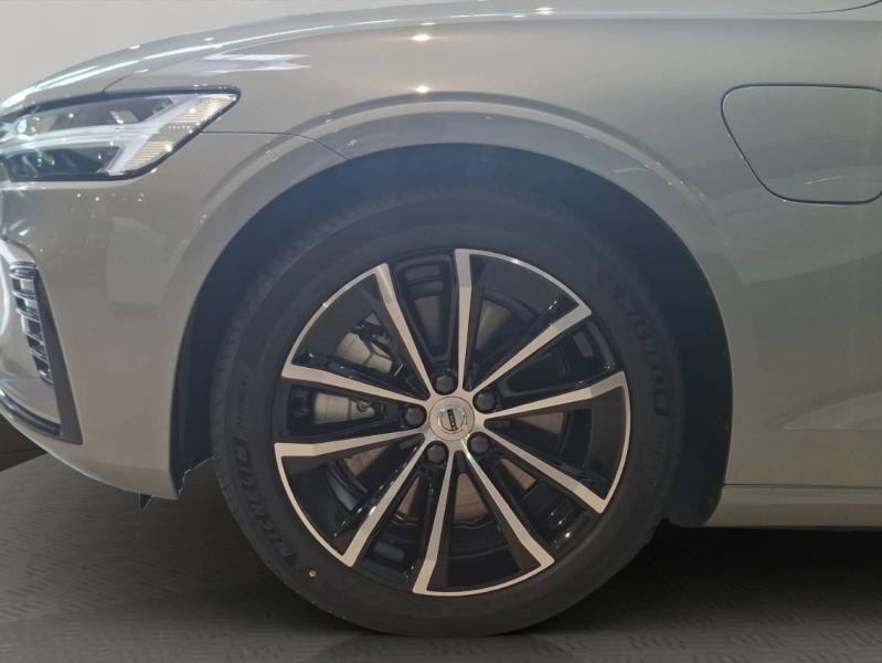 Image VOLVO V60 T6 AWD 253+145ch Plus Style Dark Geartronic 8