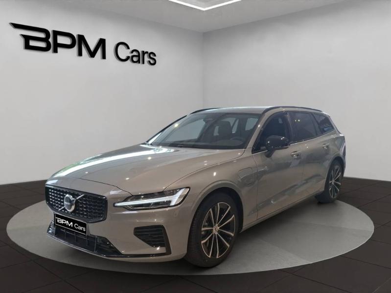 Photo VOLVO V60 T6 AWD 253+145ch Plus Style Dark Geartronic 8