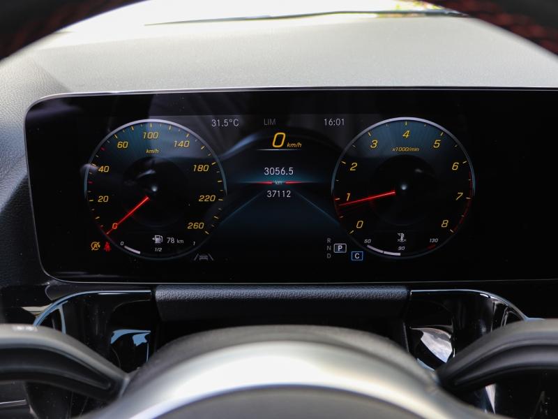 Image MERCEDES-BENZ GLA 200 163ch AMG Line 7G-DCT