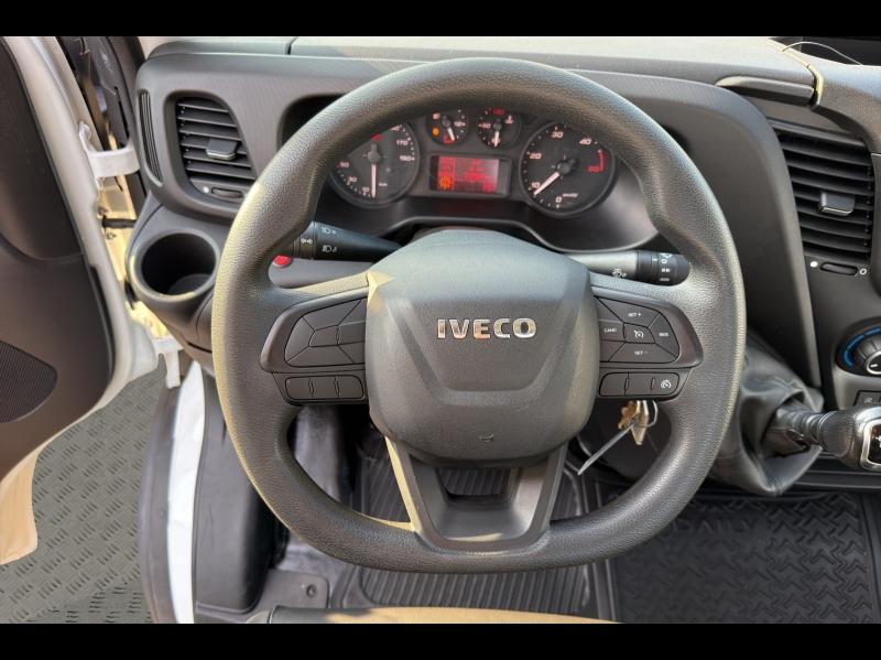 Image IVECO Daily CCb 35C14 empattement 3750 Tor