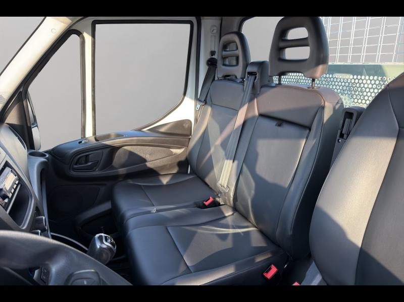 Image IVECO Daily CCb 35C14 empattement 3750 Tor