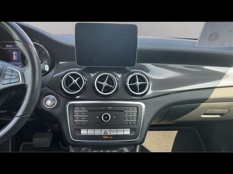 Image MERCEDES-BENZ GLA 200 156ch Fascination 7G-DCT Euro6d-T