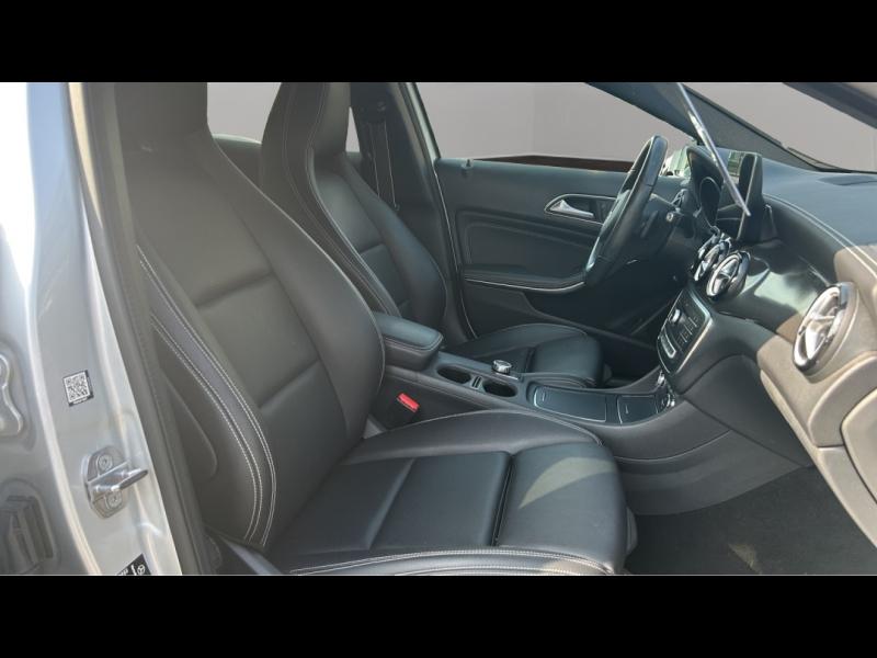 Image MERCEDES-BENZ GLA 200 156ch Fascination 7G-DCT Euro6d-T