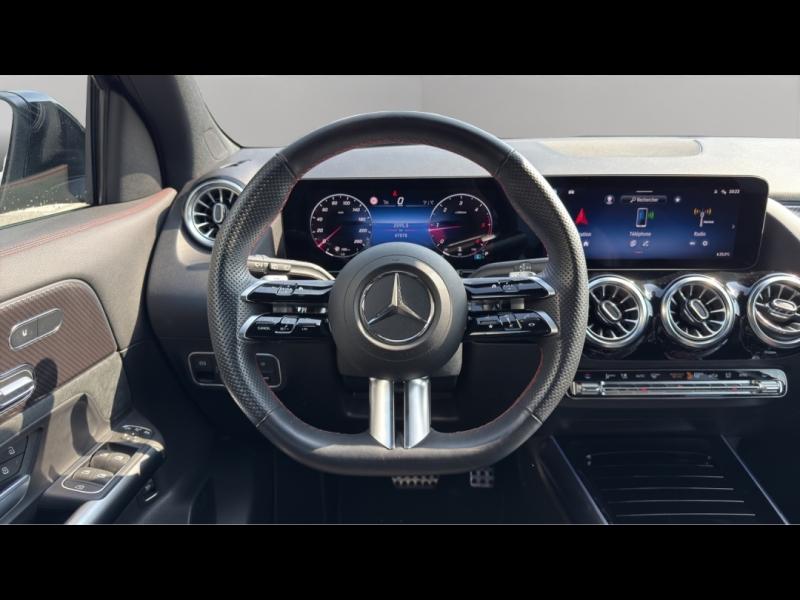 Image MERCEDES-BENZ GLA 220 d 190ch 4Matic AMG Line 8G-DCT