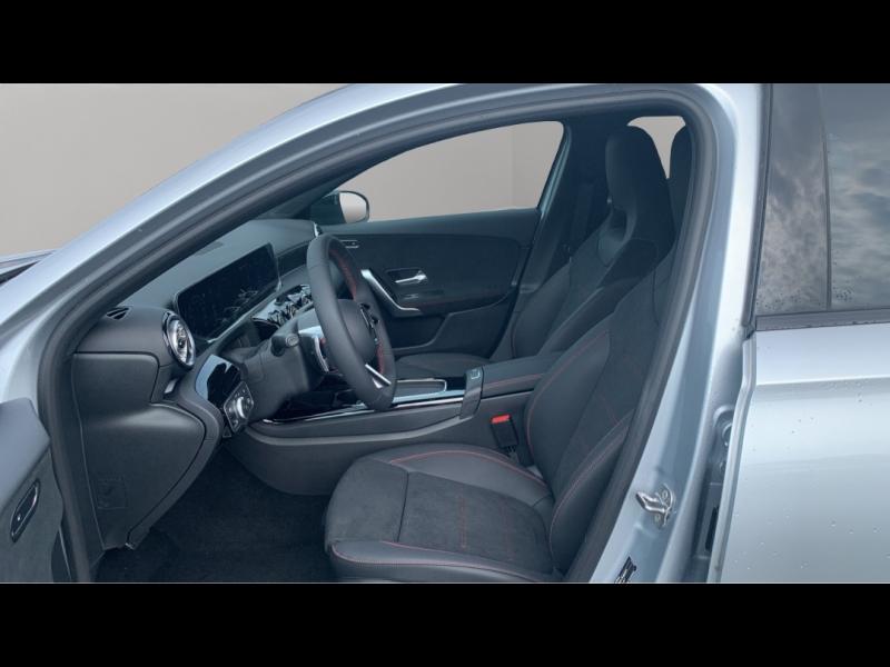 Image MERCEDES-BENZ Classe A 200 163ch Star Edition 7G-DCT