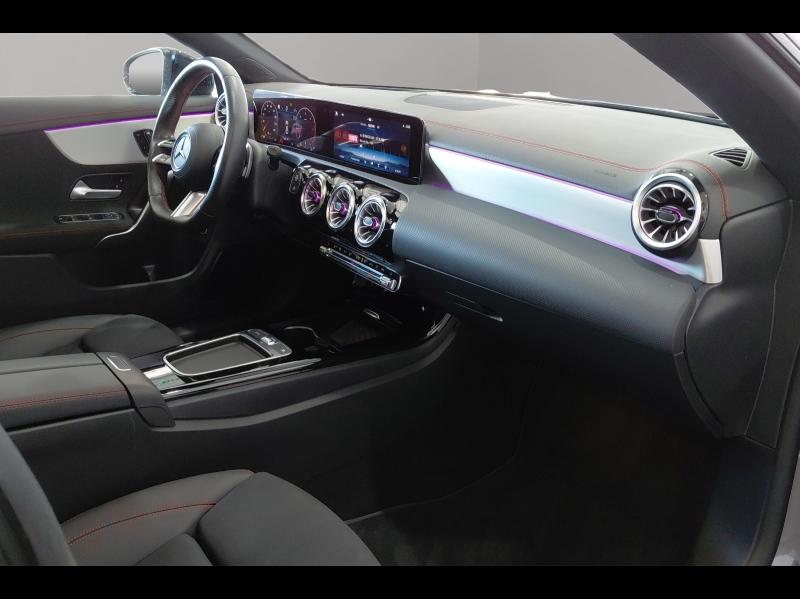 Image MERCEDES-BENZ CLA 200 d 150ch AMG Line 8G-DCT