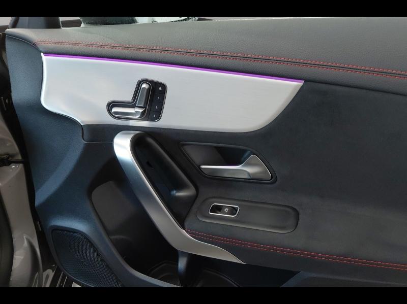 Image MERCEDES-BENZ CLA 200 d 150ch AMG Line 8G-DCT