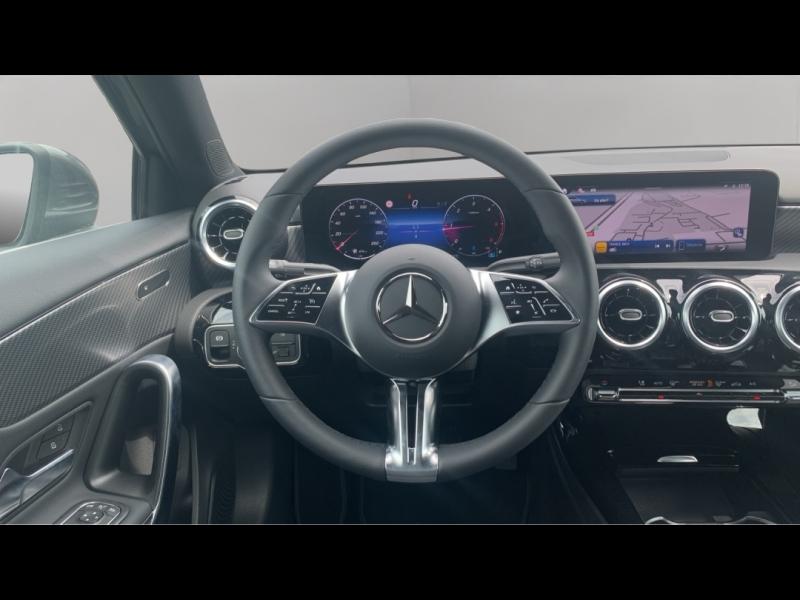 Image MERCEDES-BENZ Classe A 200 d 150ch Business Line 8G-DCT