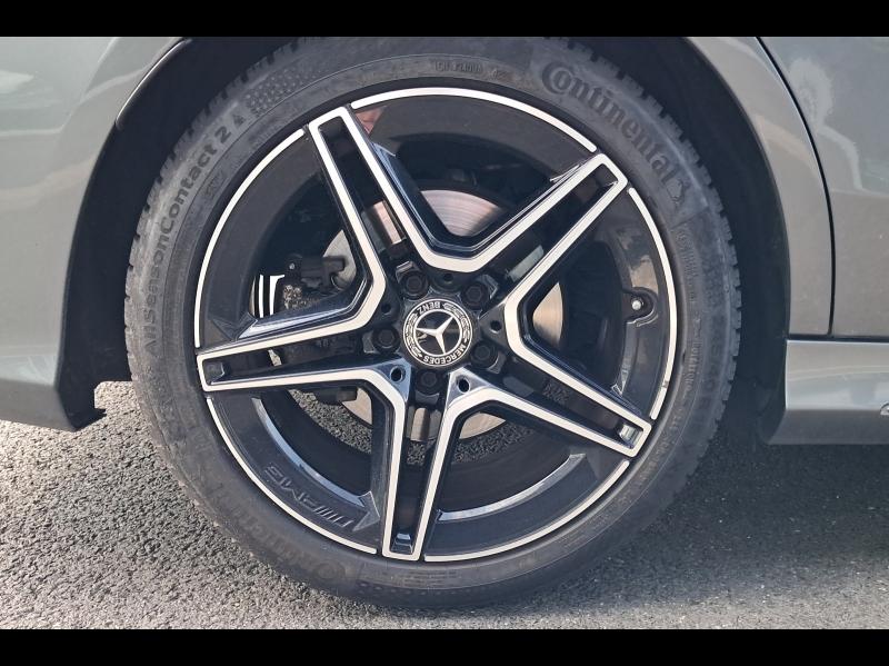 Image MERCEDES-BENZ Classe C 200 d 160ch AMG Line 9G-Tronic