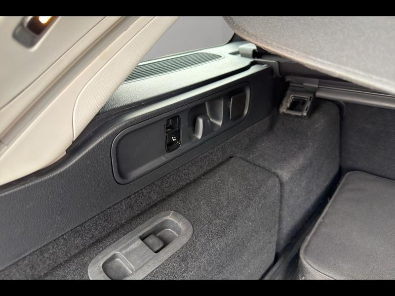 Image MERCEDES-BENZ Classe C 300 d e Hybrid EQ 197+129ch Business Line + 4Matic