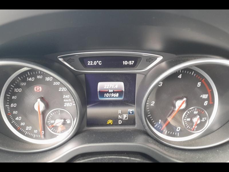 Image MERCEDES-BENZ CLA 220 d Fascination 7G-DCT