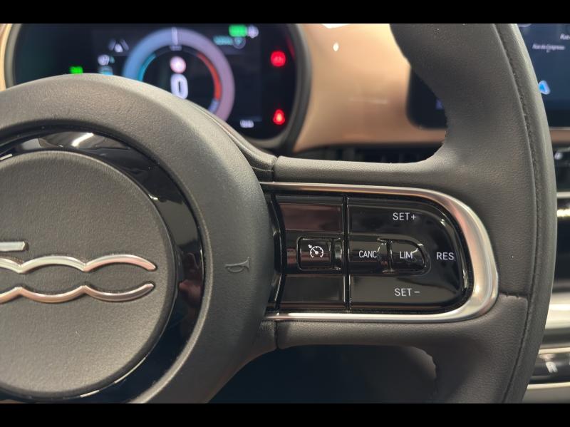 Image FIAT 500 e 118ch Icône Plus (Pack Magic Eye)