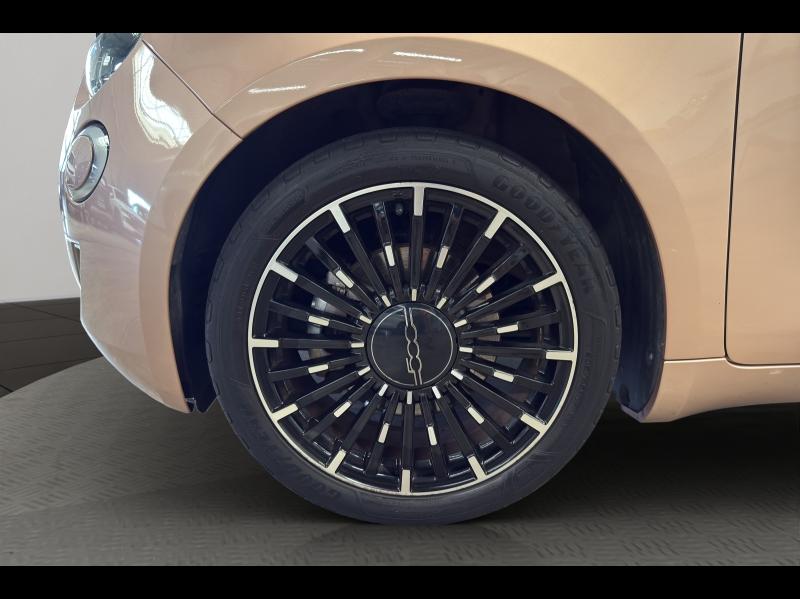 Image FIAT 500 e 118ch Icône Plus (Pack Magic Eye)