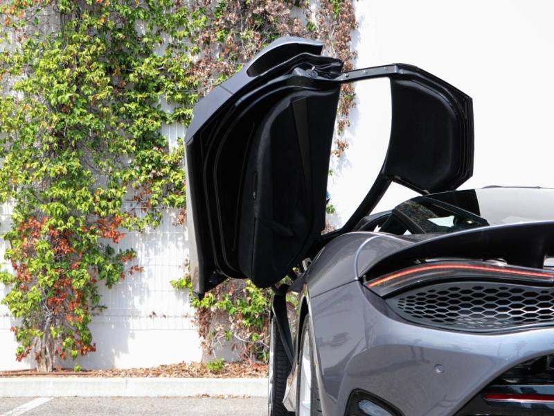Image MCLAREN 750S 750ch