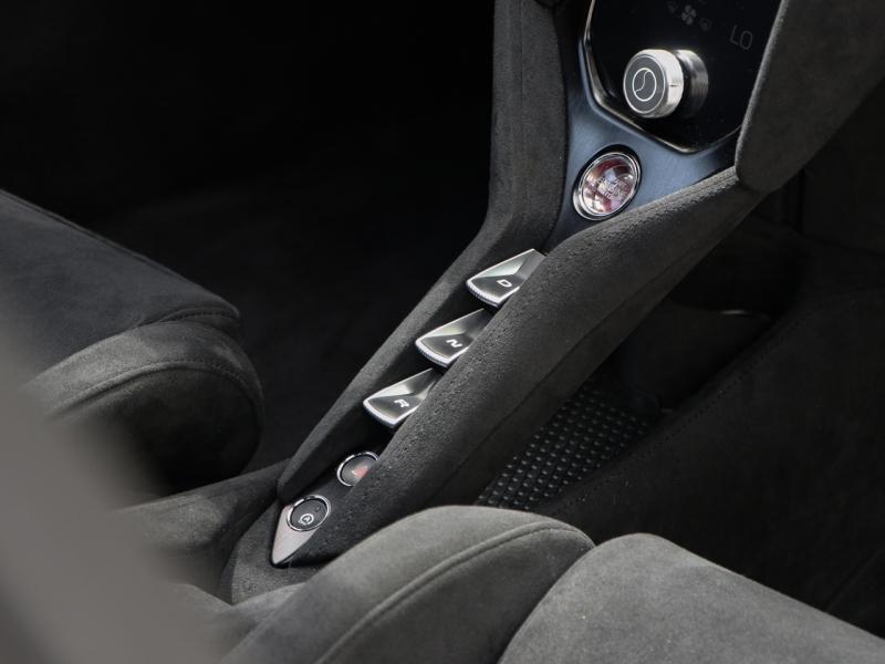 Image MCLAREN 750S 750ch
