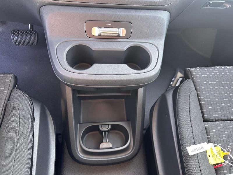 Image MERCEDES-BENZ Vito Fg 116 CDI Long Select Propulsion 9G-Tronic