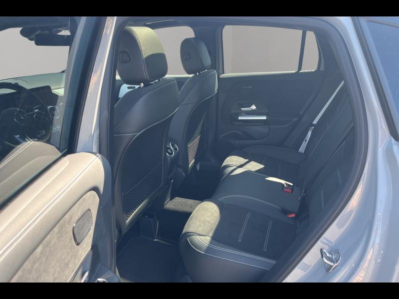 Image MERCEDES-BENZ GLA 200 d 150ch AMG Exclusive Design 8G-DCT