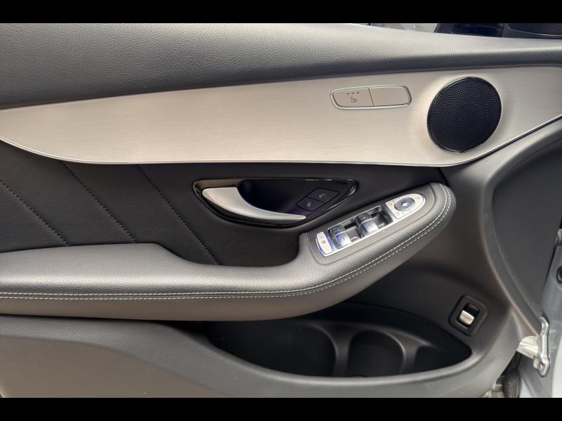 Image MERCEDES-BENZ GLC 300 de 194+122ch AMG Line 4Matic 9G-Tronic