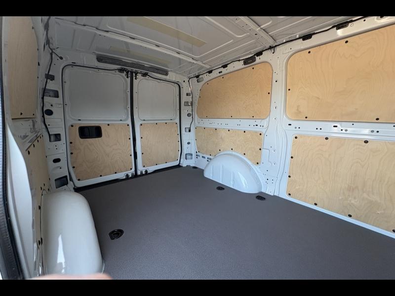 Image MERCEDES-BENZ Vito Fg eVito 112 116ch Long batterie 60 kWh