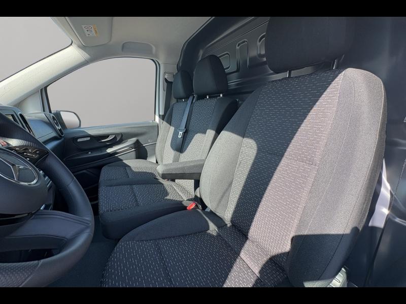 Image MERCEDES-BENZ Vito Fg eVito 112 116ch Long batterie 60 kWh