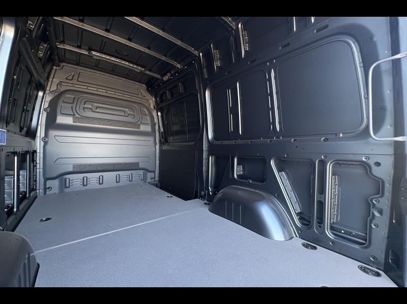 Image MERCEDES-BENZ Sprinter Fg 317 CDI 37 3T5 Pro 9G-Tronic
